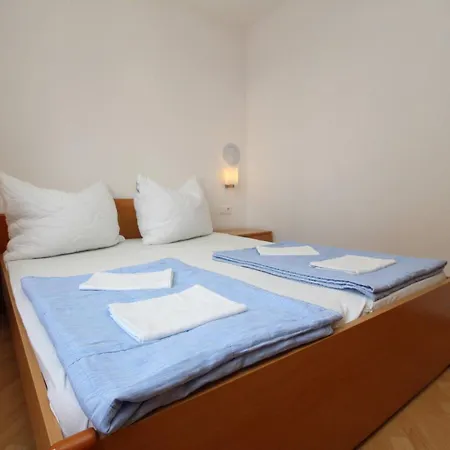 Mikulan Nara Guest house Baska (Krk)