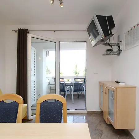 Mikulan Nara Baška
