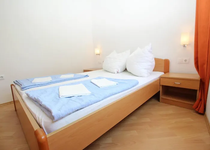 Mikulan Nara Pensionat Baška