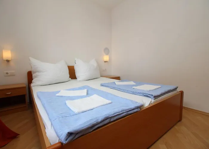 Mikulan Nara Pensionat Baška