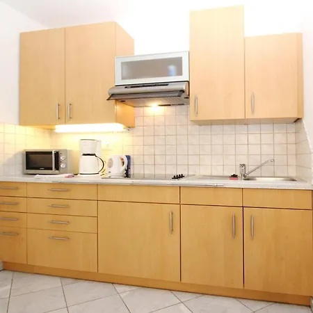 Mikulan Nara 巴斯卡