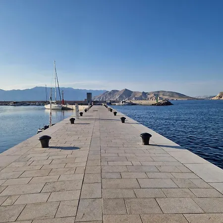 Mikulan Nara Πανσιόν *