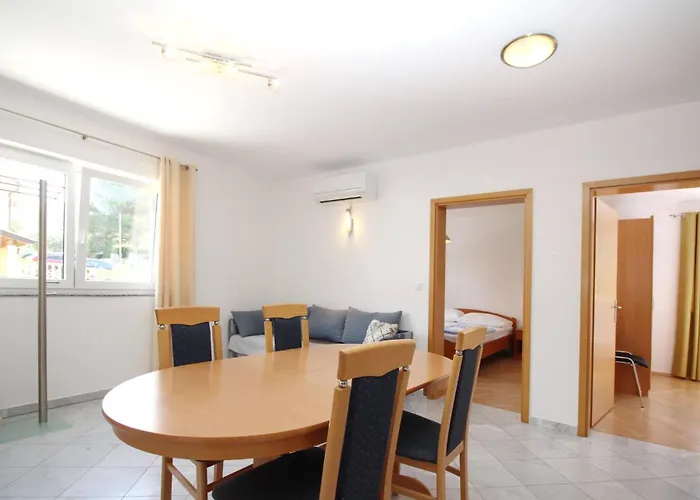 Mikulan Nara 3* Baška