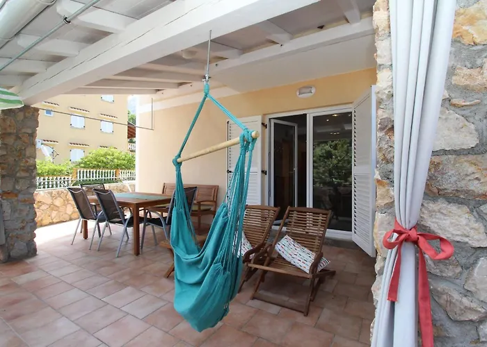 Mikulan Nara Гостевой дом 3*